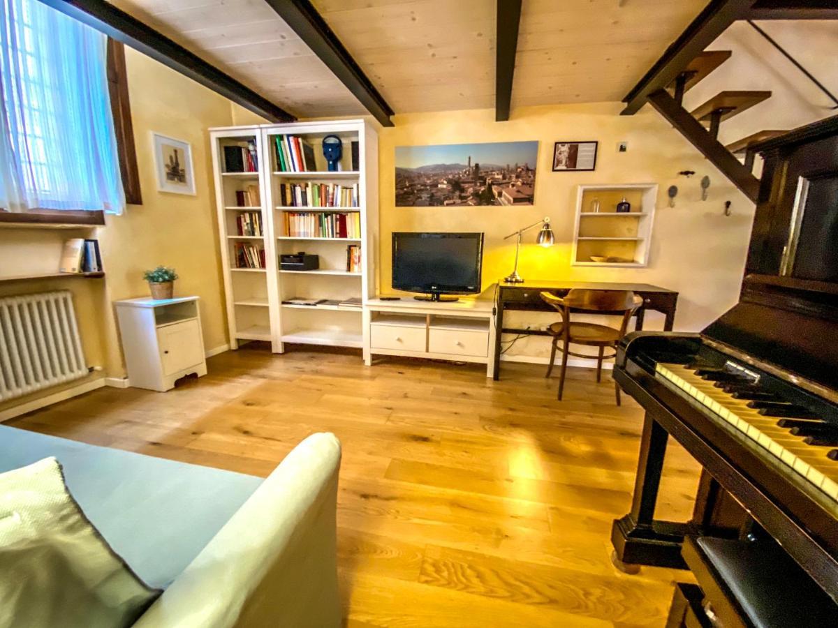 The Pianist S House In The Heart Of Bologna Apartment Екстериор снимка